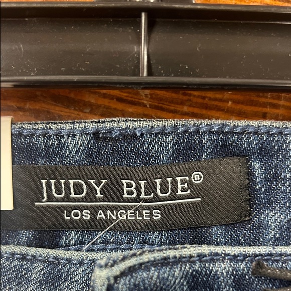 Dark Blue Straight Leg Jeans with Stud Accents - Judy Blue 881027 - Picture 4 of 8
